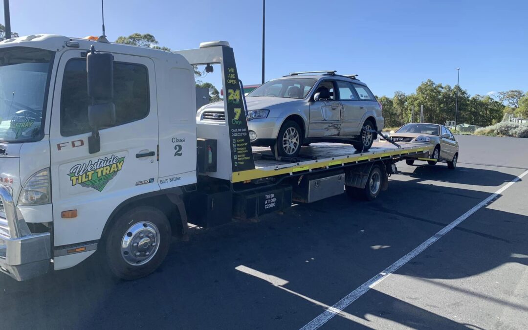 Introduction to Tilt Tray Hire Services