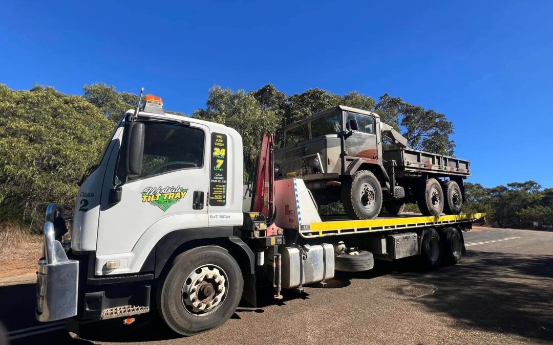 Tilt Trays for Heavy Machinery Transport