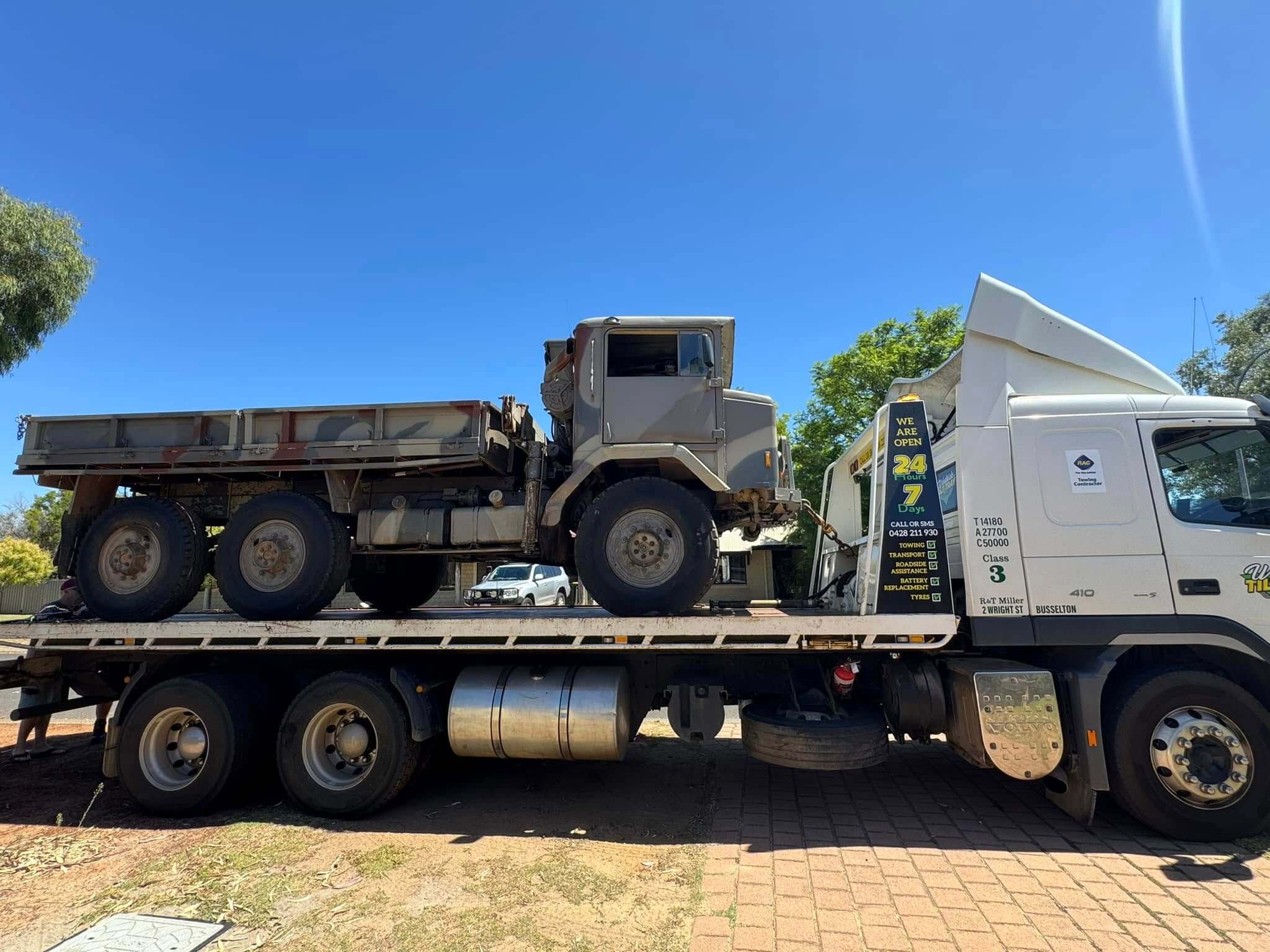 heavy equipments - westside tilt tray