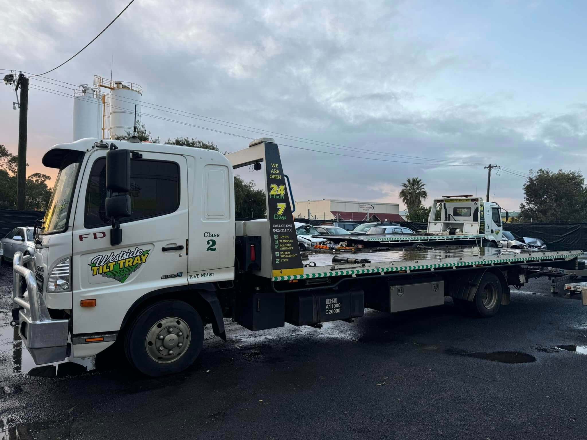 heavy equipments - westside tilt tray