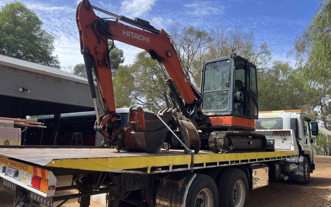Heavy Vehicle Transport Using Tilt Tray Hire in Busselton